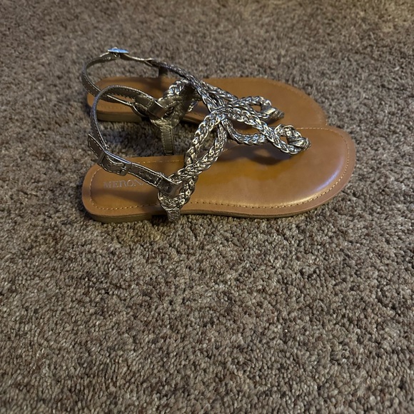 Target Sandals - Picture 4 of 7